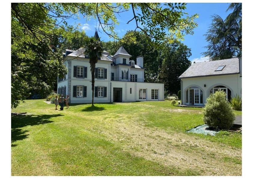 Domaine Mont-Riant A Jurancon Apartment Exterior photo