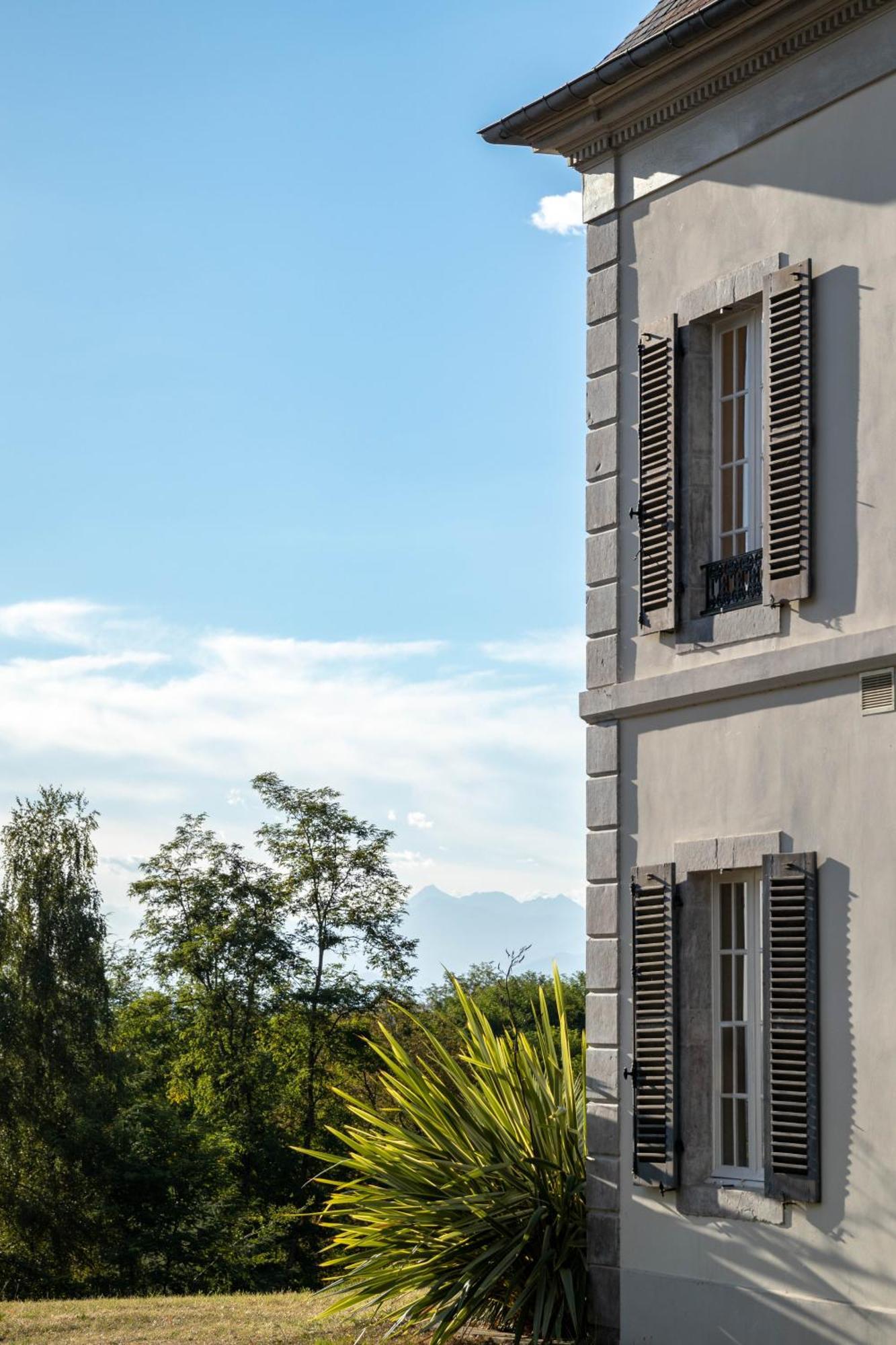 Domaine Mont-Riant A Jurancon Apartment Exterior photo